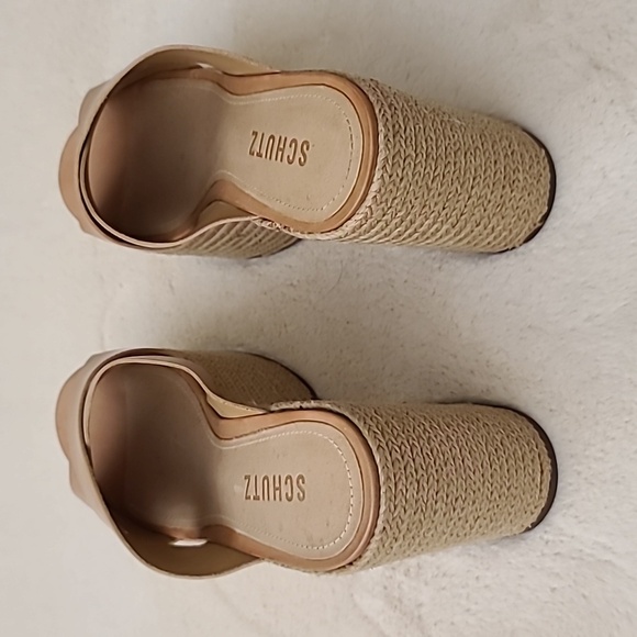 NIB Schutz Platform Wedge/Heel Size 8 - Picture 5 of 7